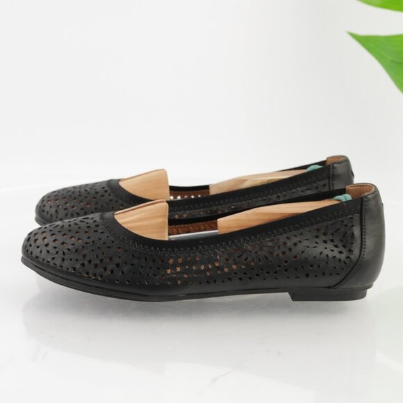 Vionic Womens Robyn Ballet Flats Size 6 Black Leather Slip On Shoes Perforated - Picture 6 of 13